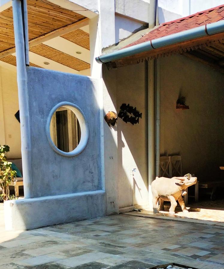The 5 Brothers Hotel Gili Trawangan Esterno foto