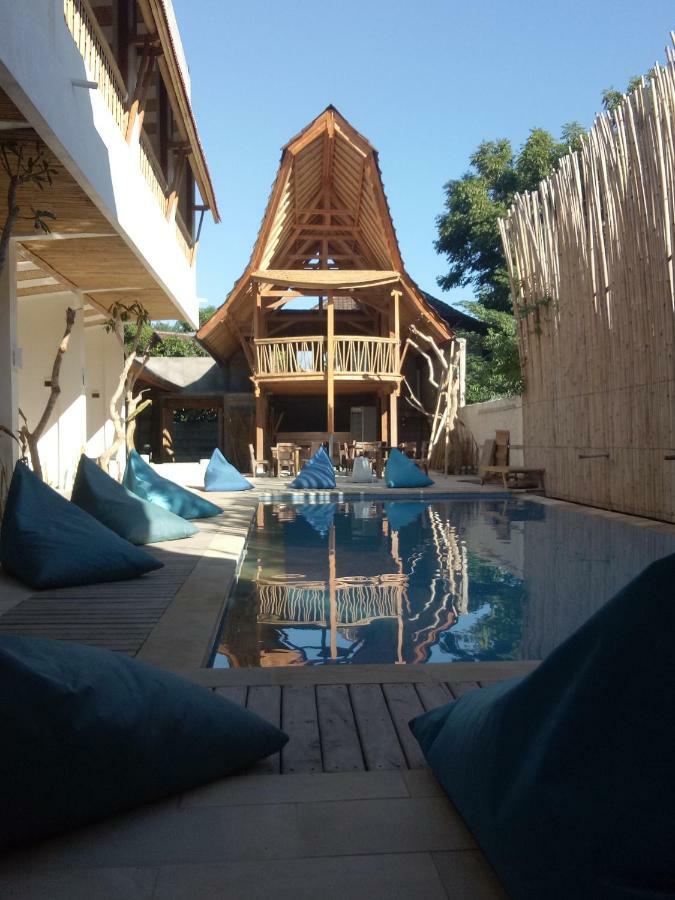 The 5 Brothers Hotel Gili Trawangan Esterno foto