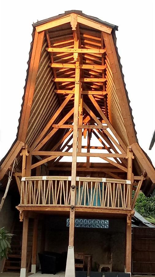 The 5 Brothers Hotel Gili Trawangan Esterno foto